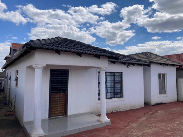 6 Bedroom House