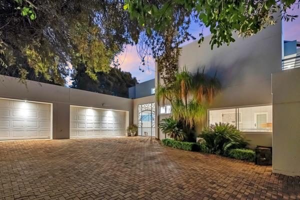 6 Bedroom House