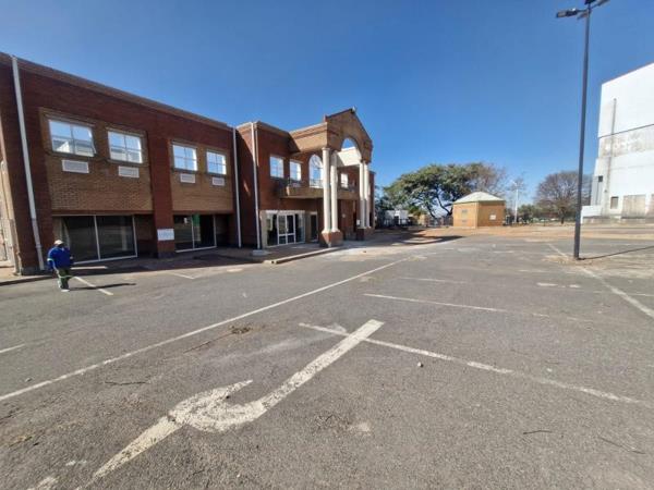 1 144 m² Commercial space