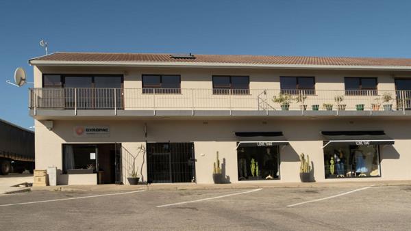 404  m² Retail Space