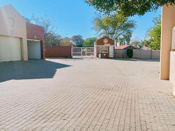 2 Bedroom Townhouse