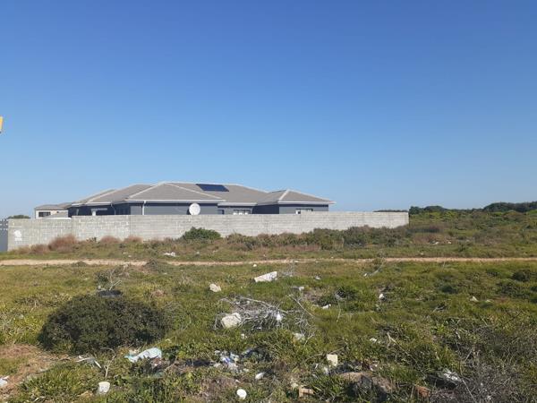 601 m² Land