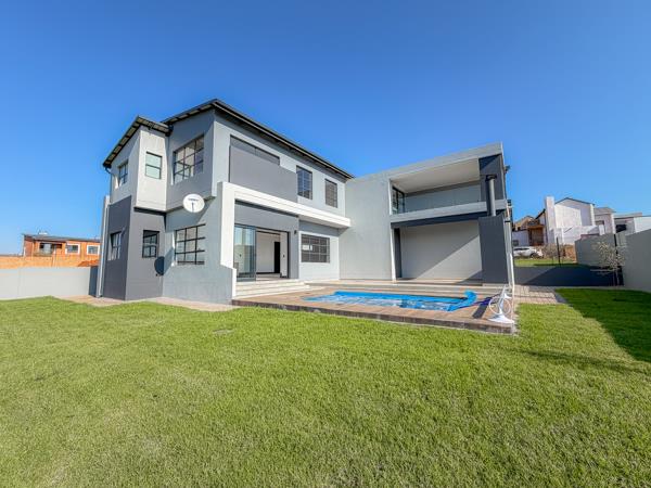 5 Bedroom House