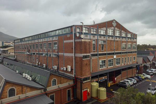 497  m² Office Space