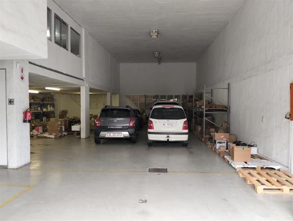 368  m² Industrial space