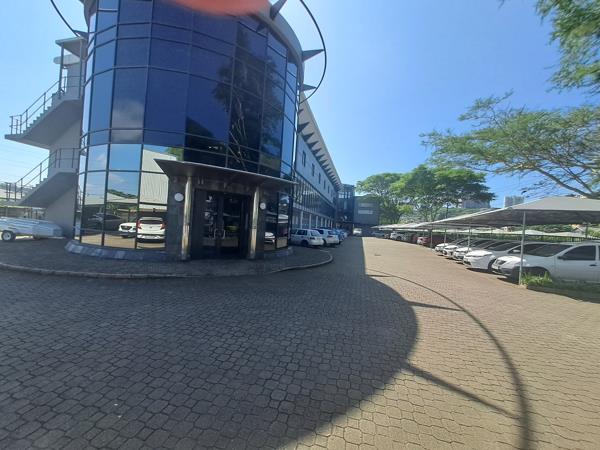 789 m² Commercial space