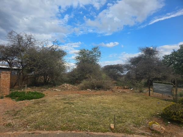 815 m² Land