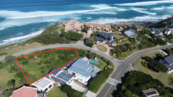 1 120 m² Land