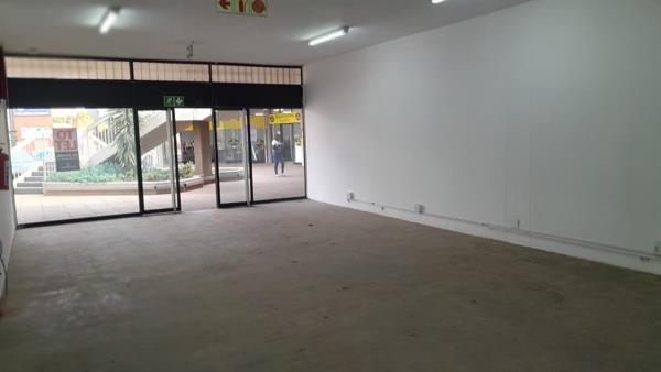 117  m² Retail Space