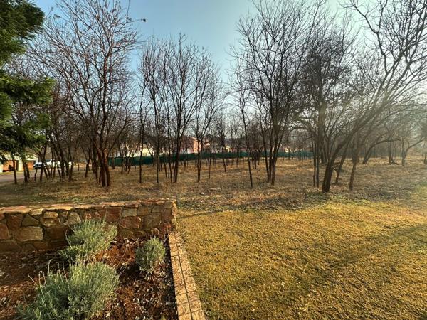 788 m² Land