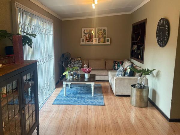 5 Bedroom Townhouse