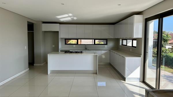5 Bedroom Townhouse