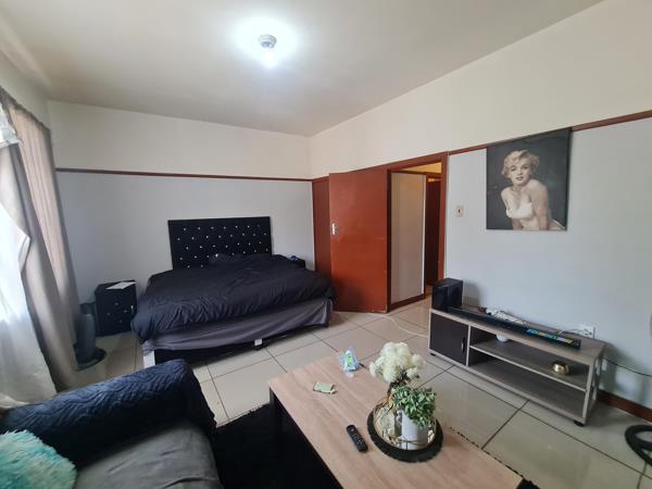 1 Bedroom Flat