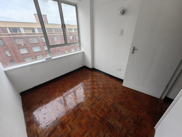 1.5 Bedroom Apartment