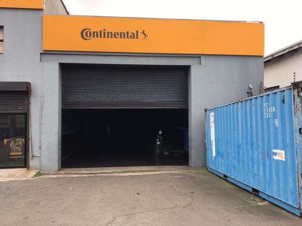 516  m² Commercial space