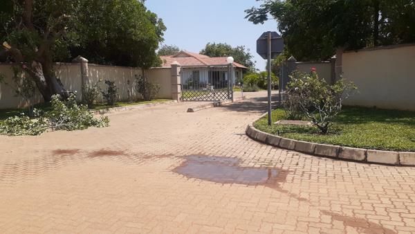 513 m² Land