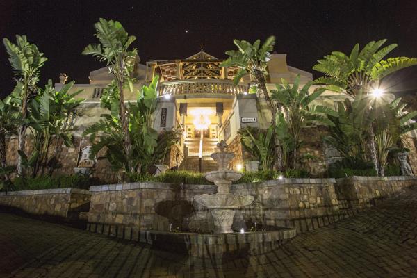 1 500  m² Commercial space