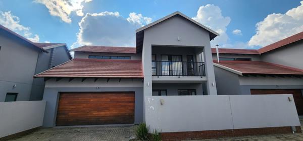4 Bedroom Townhouse