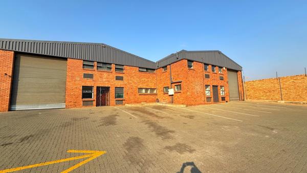 410  m² Industrial space