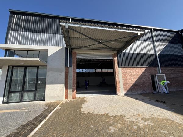 568  m² Industrial space