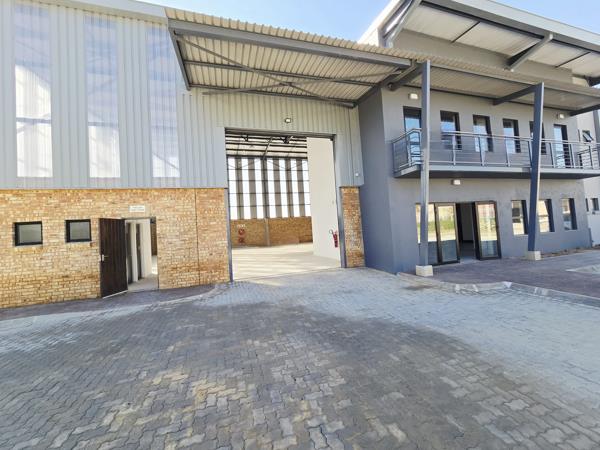 565  m² Industrial space