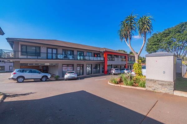 2 030  m² Retail Space