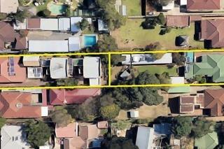 1 230  m² Commercial space