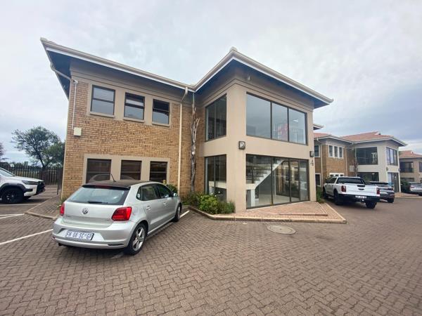 230 m² Commercial space