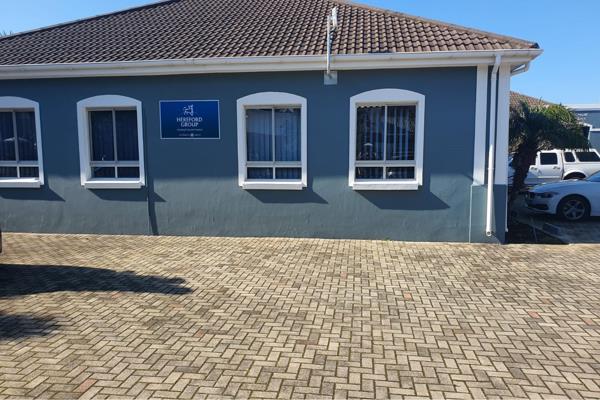 203  m² Commercial space