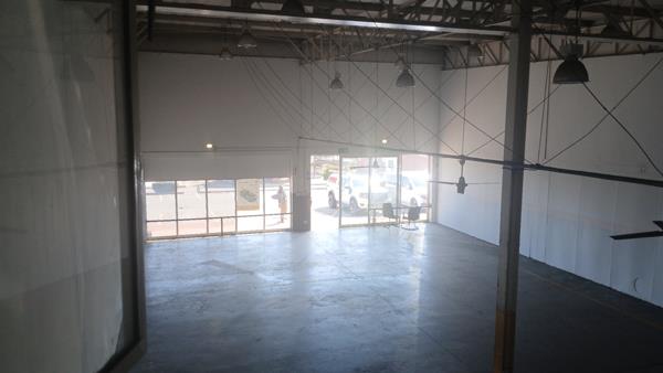 450  m² Commercial space