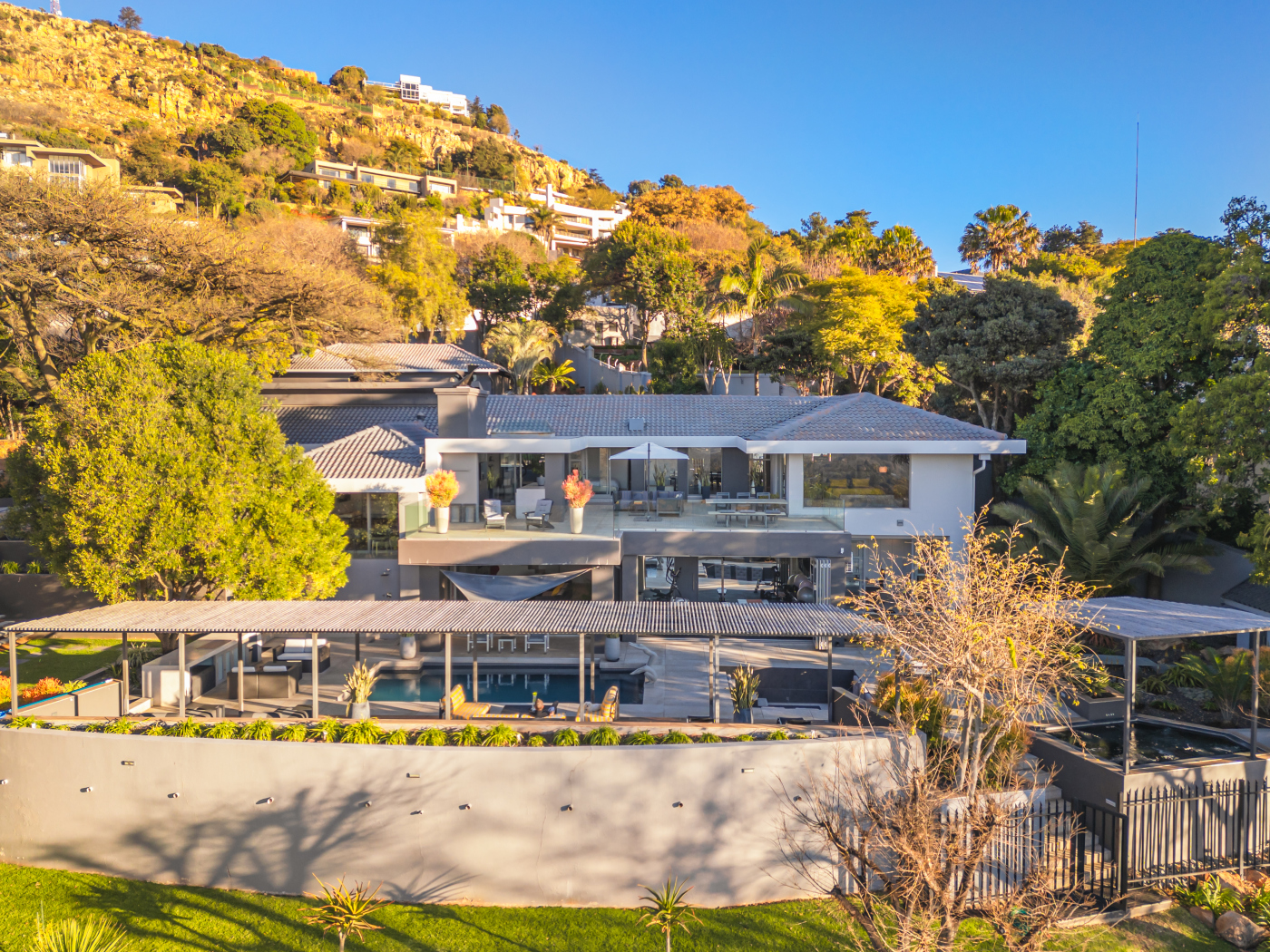 6 Bedroom House for sale in Northcliff | T5166748 | Private Property