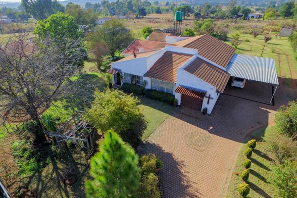 9 Bedroom House