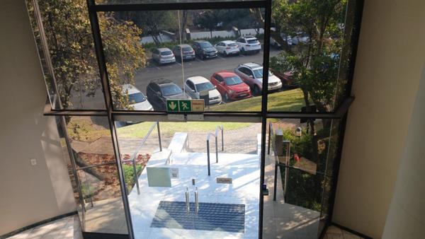 432  m² Commercial space