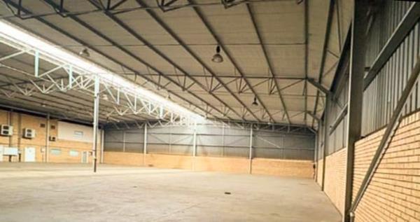 2 990  m² Industrial space