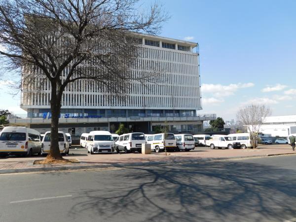 3 752  m² Commercial space