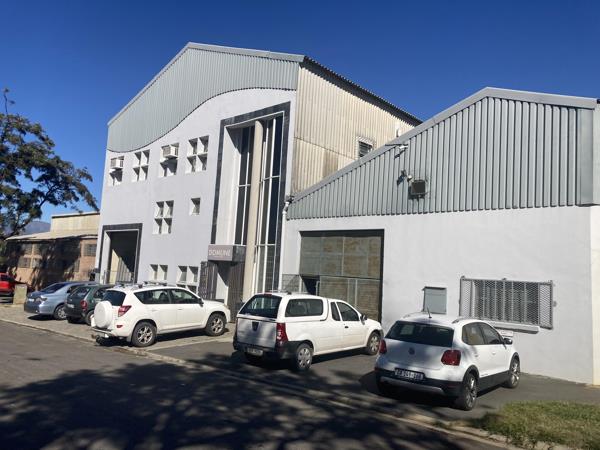 180  m² Industrial space