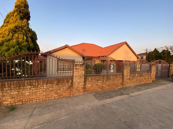 3 Bedroom House