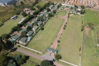 375 000  m² Commercial space