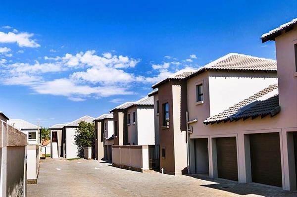 3 Bedroom Townhouse