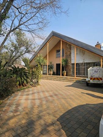 7 Bedroom House