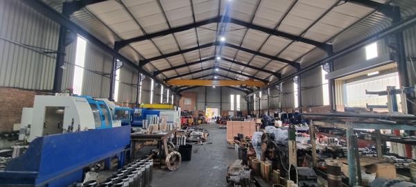 3 500  m² Industrial space