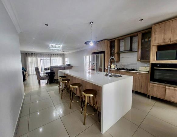 4 Bedroom Townhouse