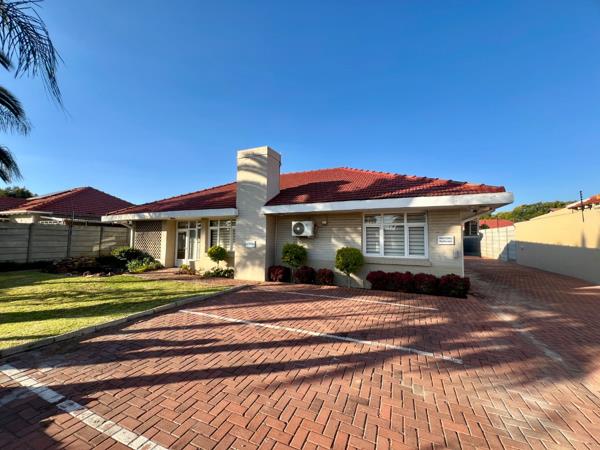 297  m² Commercial space