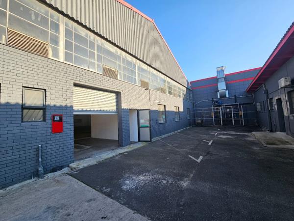 1 120  m² Industrial space