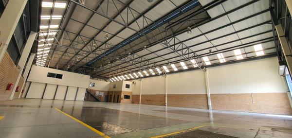 4 672  m² Industrial space