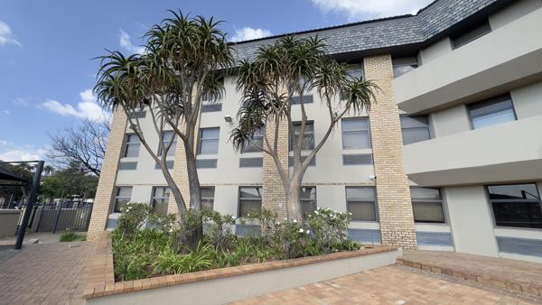 1 500  m² Commercial space