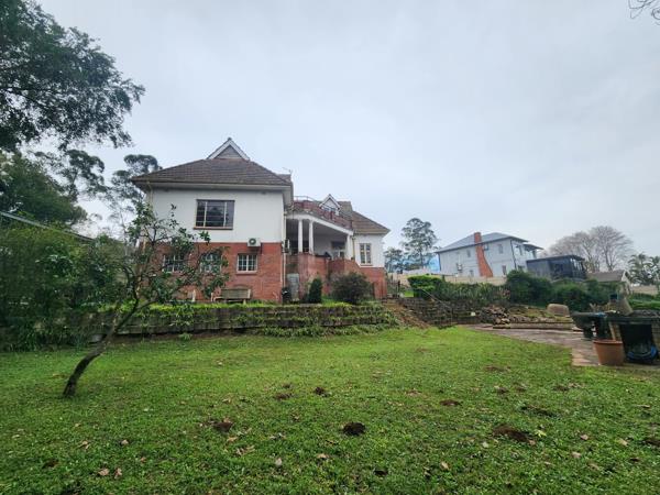 6 Bedroom House