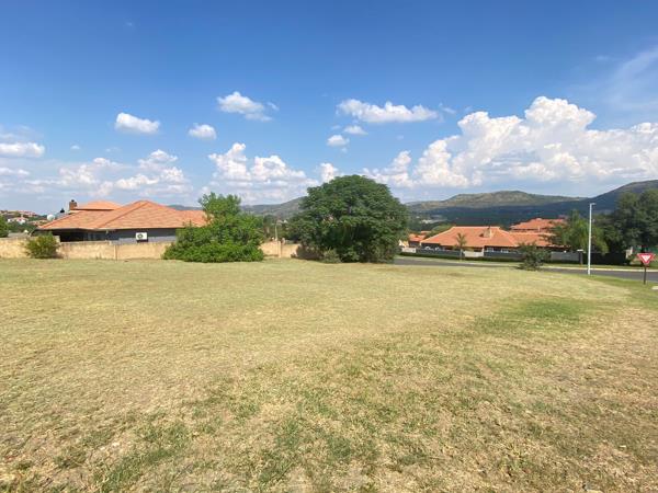 848 m² Land