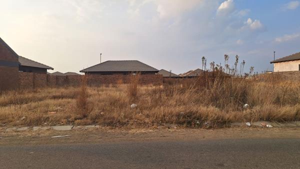 271 m² Land