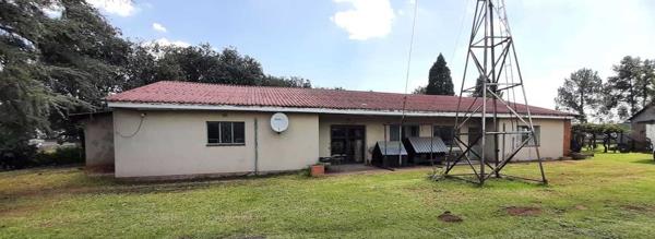 25 700 ha Smallholding